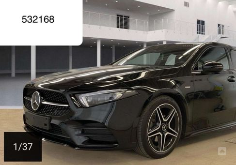 Mercedes-Benz A 200, 2022