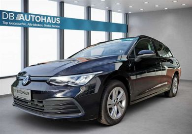 Volkswagen Golf, 2023
