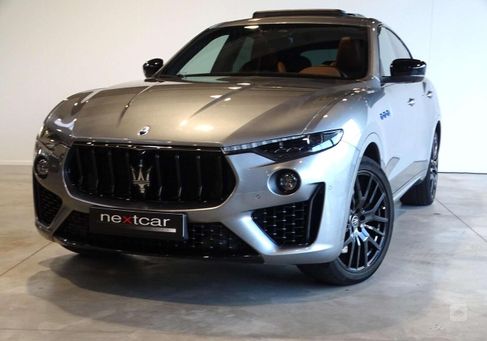 Maserati Levante, 2022