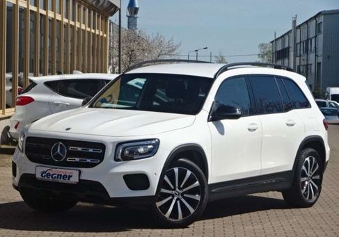 Mercedes-Benz GLB 200, 2022
