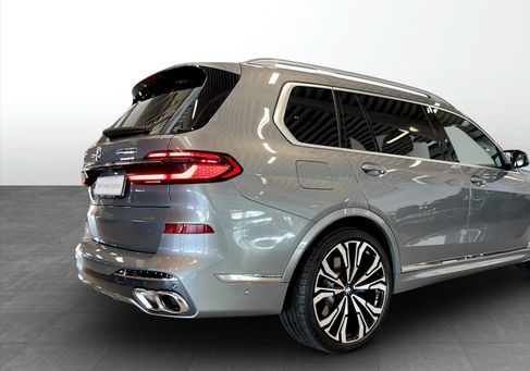 BMW X7, 2024