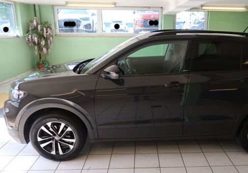 Volkswagen T-Cross, 2020