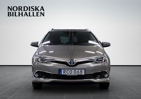 Toyota Auris Touring Sports, 2016