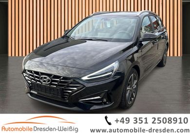 Hyundai i30, 2022