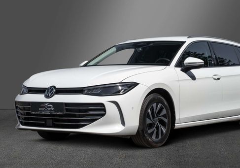 Volkswagen Passat Variant, 2024
