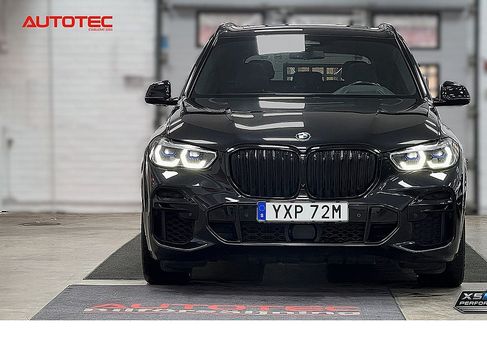 BMW X5 M50, 2022