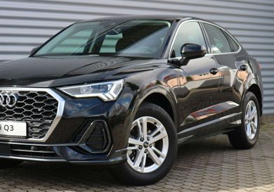 Audi Q3, 2022
