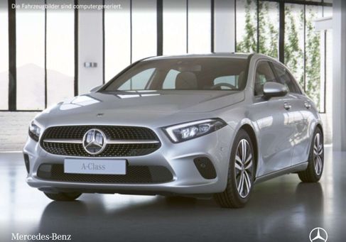 Mercedes-Benz A 250, 2023