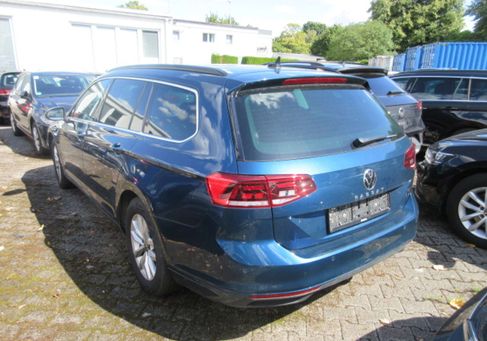 Volkswagen Passat Variant, 2023 3