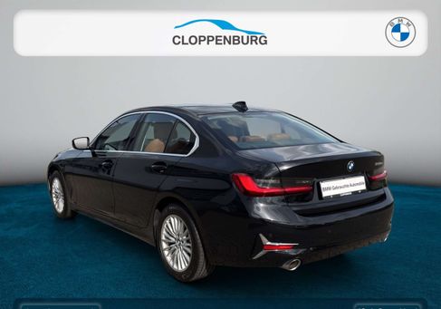 BMW 330, 2019