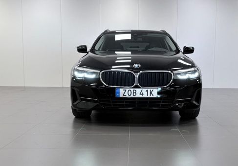 BMW 520, 2021