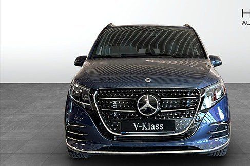 Mercedes-Benz V 300, 2026