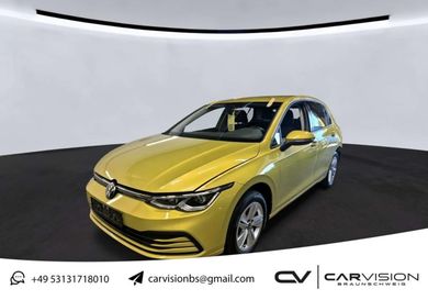 Volkswagen Golf, 2023