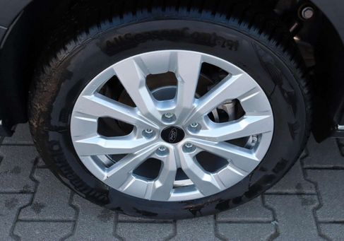Ford Tourneo Connect, 2025