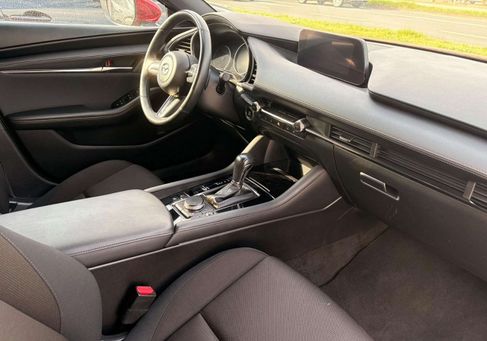 Mazda 3, 2023