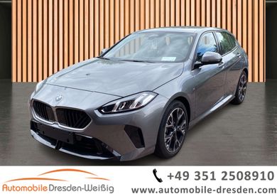 BMW 120, 2024
