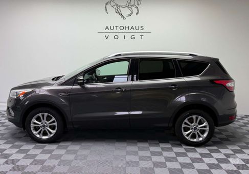 Ford Kuga, 2017