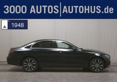 Mercedes-Benz E 300, 2022