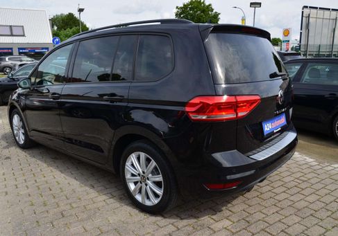 Volkswagen Touran, 2023 2