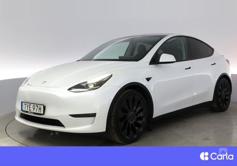 Tesla Model Y, 2022