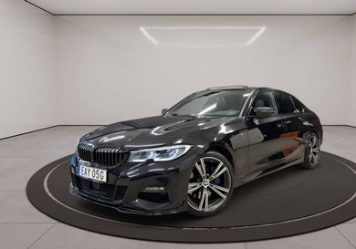 BMW 330, 2020