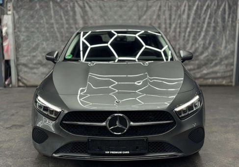 Mercedes-Benz A 180, 2023