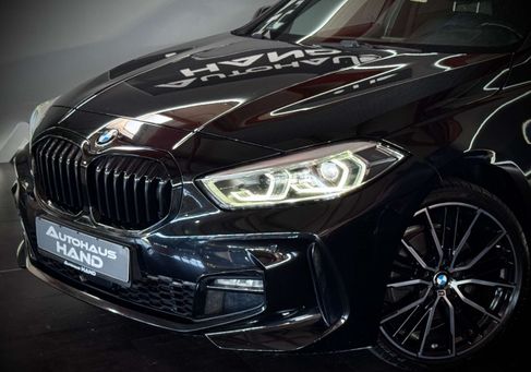 BMW 118, 2022