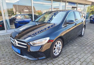 Mercedes-Benz B 180, 2020