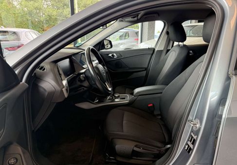 BMW 118, 2023