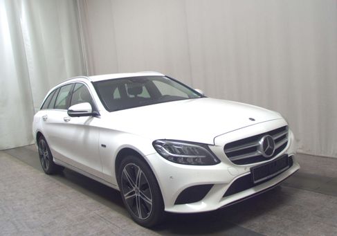 Mercedes-Benz C 300, 2020