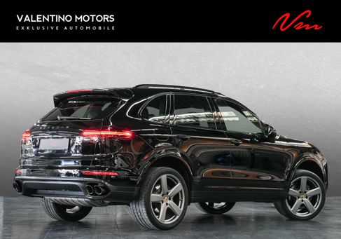 Porsche Cayenne, 2017