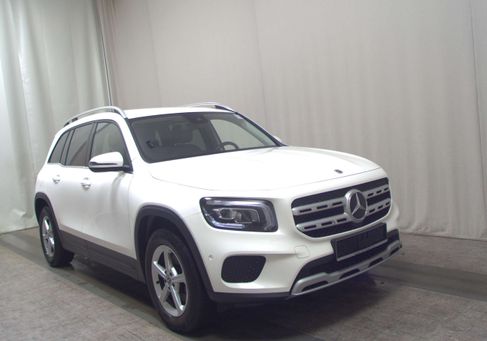 Mercedes-Benz GLB 180, 2022