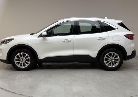 Ford Kuga, 2022 2