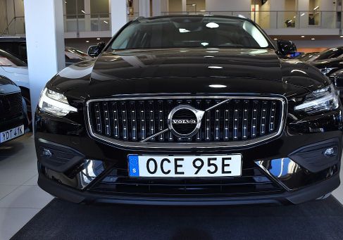 Volvo V60 Cross Country, 2021