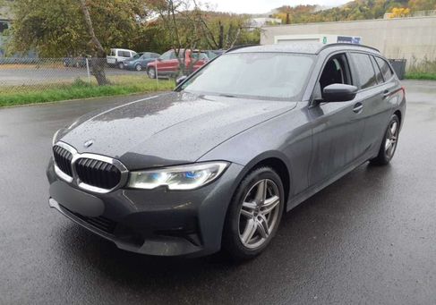 BMW 320, 2022