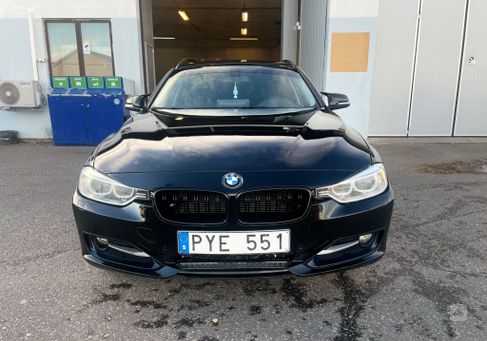 BMW 320, 2013