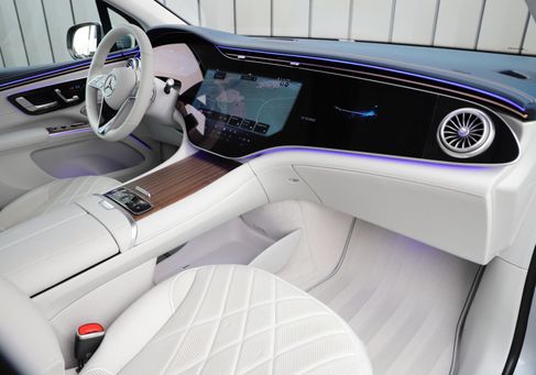 Mercedes-Benz EQS, 2023