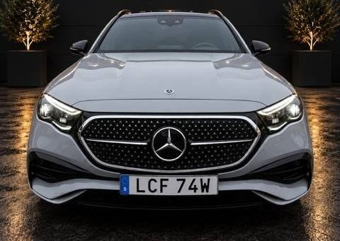 Mercedes-Benz E 300, 2024 2