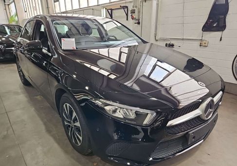 Mercedes-Benz A 180, 2023
