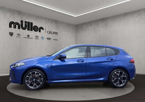 BMW 120, 2024 3
