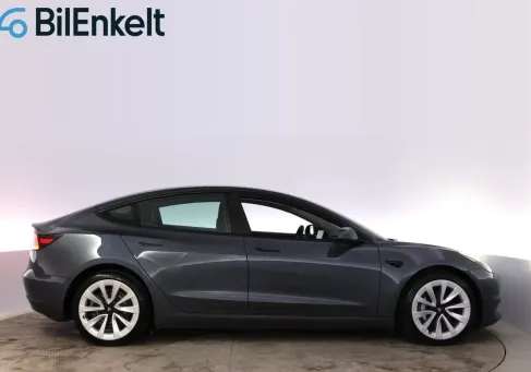 Tesla Model 3, 2022 2