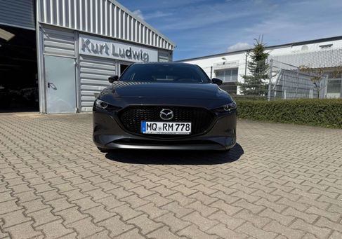 Mazda 3, 2025