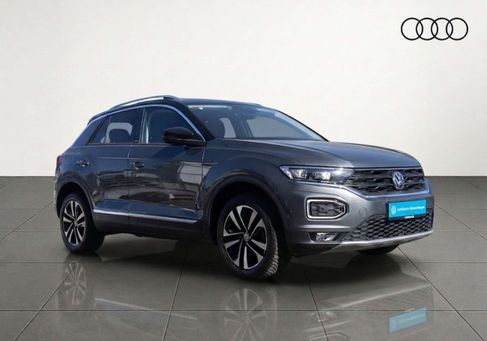 Volkswagen T-Roc, 2019