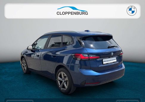 BMW 220, 2024 3