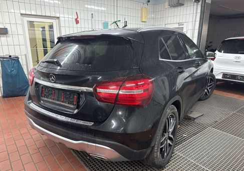 Mercedes-Benz GLA 180, 2017