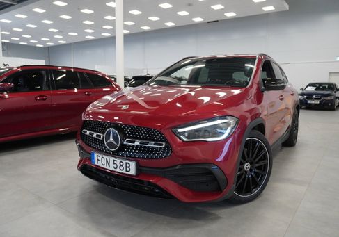 Mercedes-Benz GLA 200, 2020