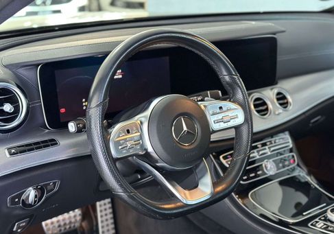Mercedes-Benz E 400, 2019