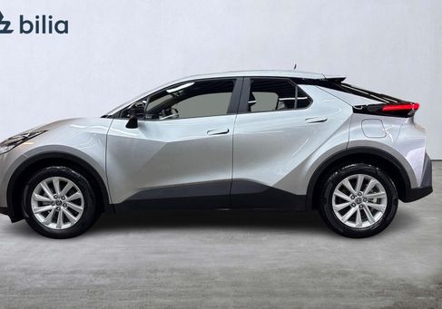 Toyota C-HR, 2025 3
