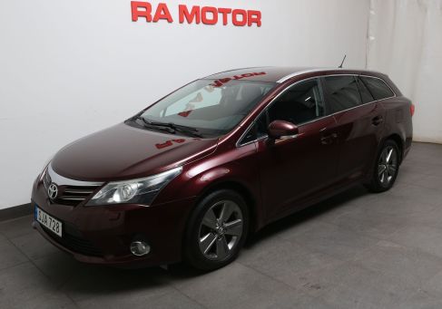 Toyota Avensis, 2015