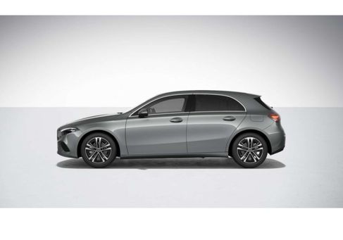 Mercedes-Benz A 200, 2024